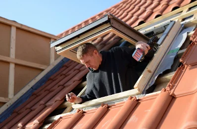 Pose de fenêtres de toit Velux à Bourthes